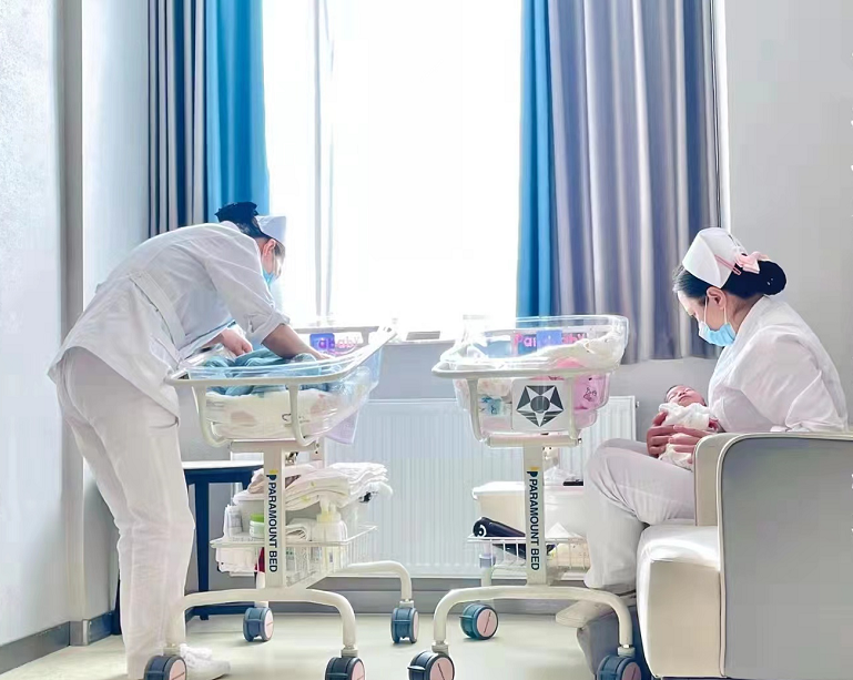 “春风行动”热点观察|徐红 母婴护理，一份爱的事业——母婴生活护理的温暖与价值